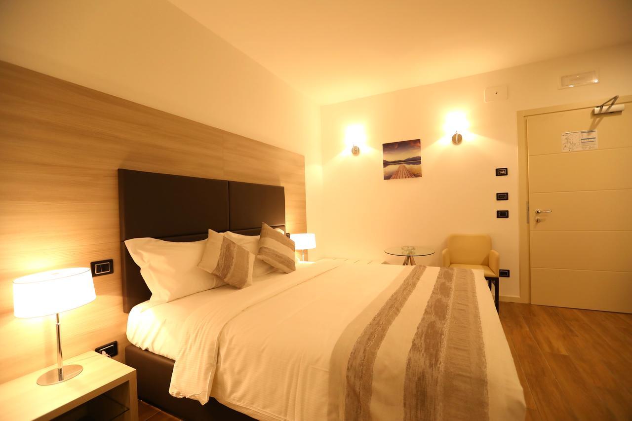 Hotel Nuvola Prato  Eksteriør billede